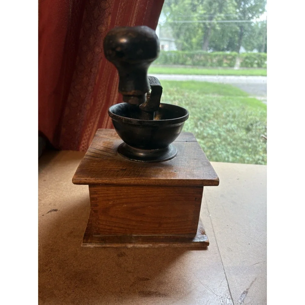 Vintage Wooden Hand Crank Coffee Grinder Mill Cast Iron Bowl Drawer Primitive